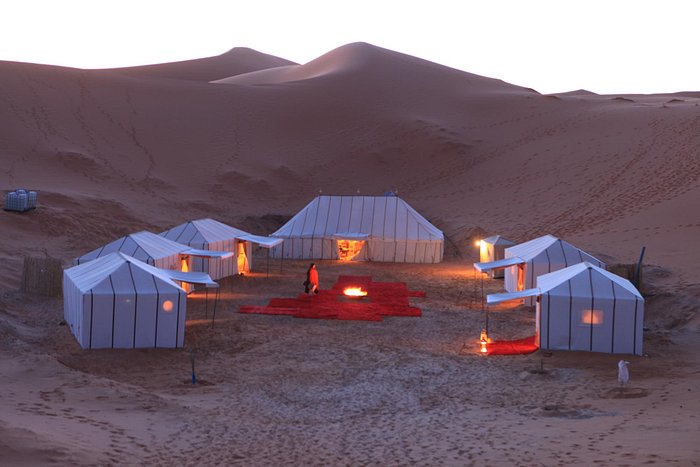 morocco sahara desert camp